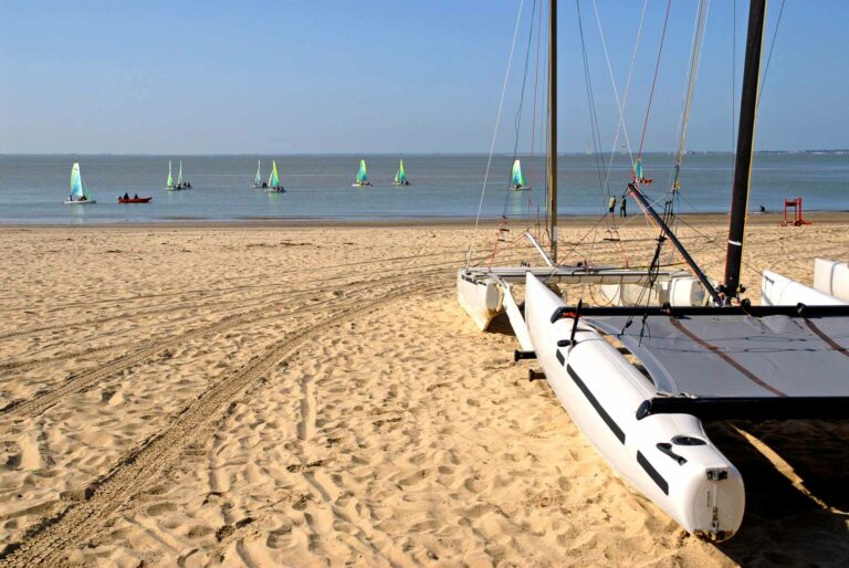 Wassersportaktivitäten für Anfänger auf der Ile de Ré